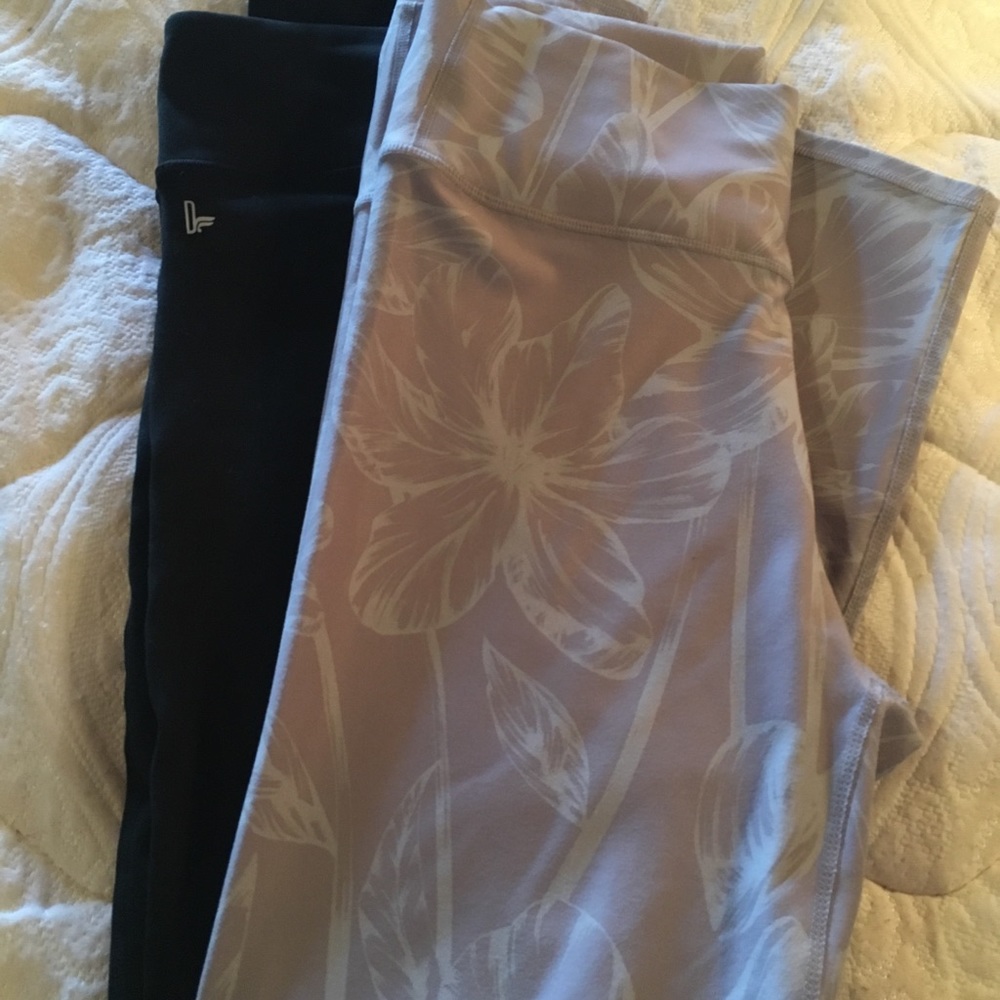 Two fabletics workout leggings